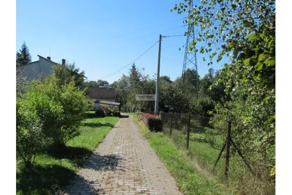 wodzisławski, Wodzisław Śląski, Usługowa działka na rogu Jastrzębskiej i Łużyckiej
