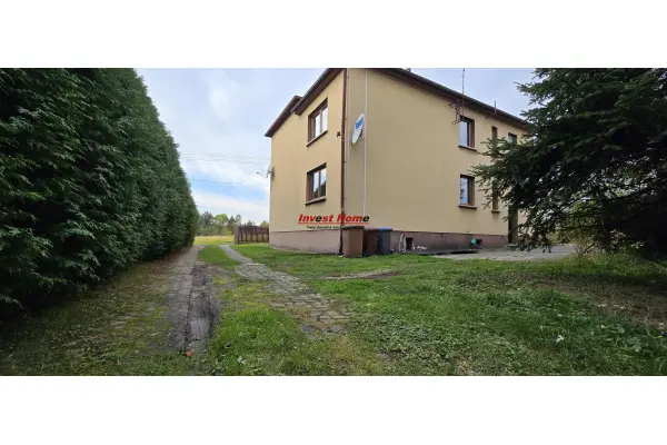 wodzisławski, Rydułtowy, Dom w spokojnej dzielnicy Rydułtów.