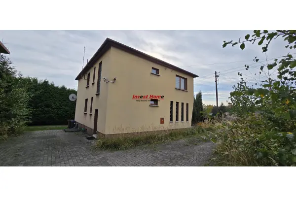 wodzisławski, Rydułtowy, Dom w spokojnej dzielnicy Rydułtów.
